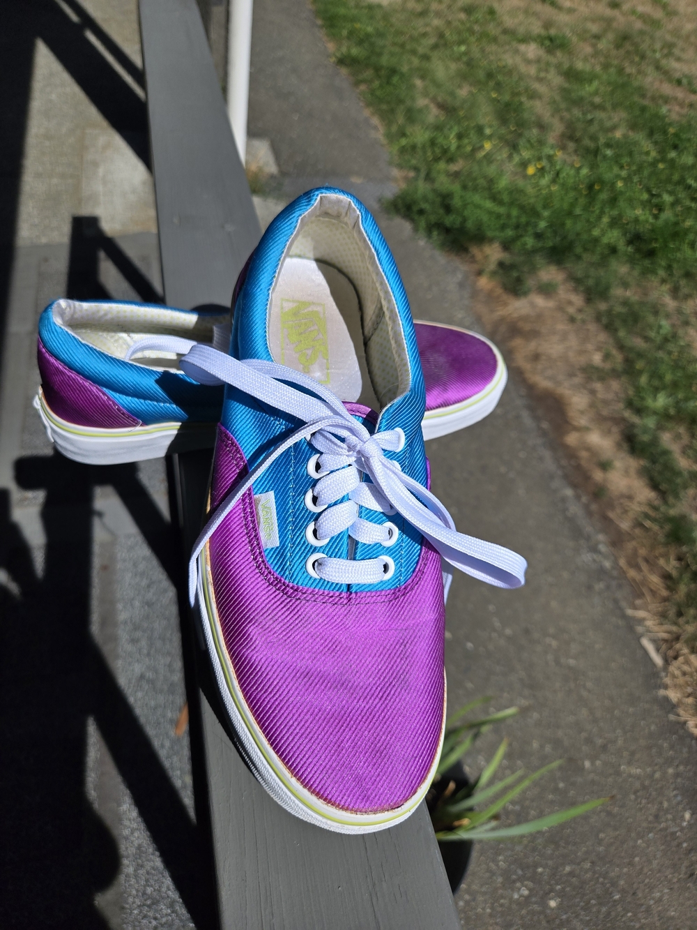 Vans Era Pink and Turquoise Low-Top Canvas Sneakers